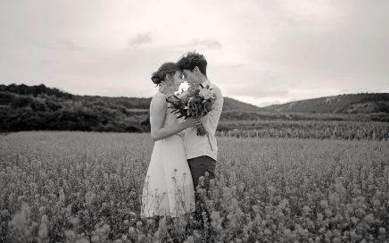 engagement L Burogundy weddings wedding in Burgundy